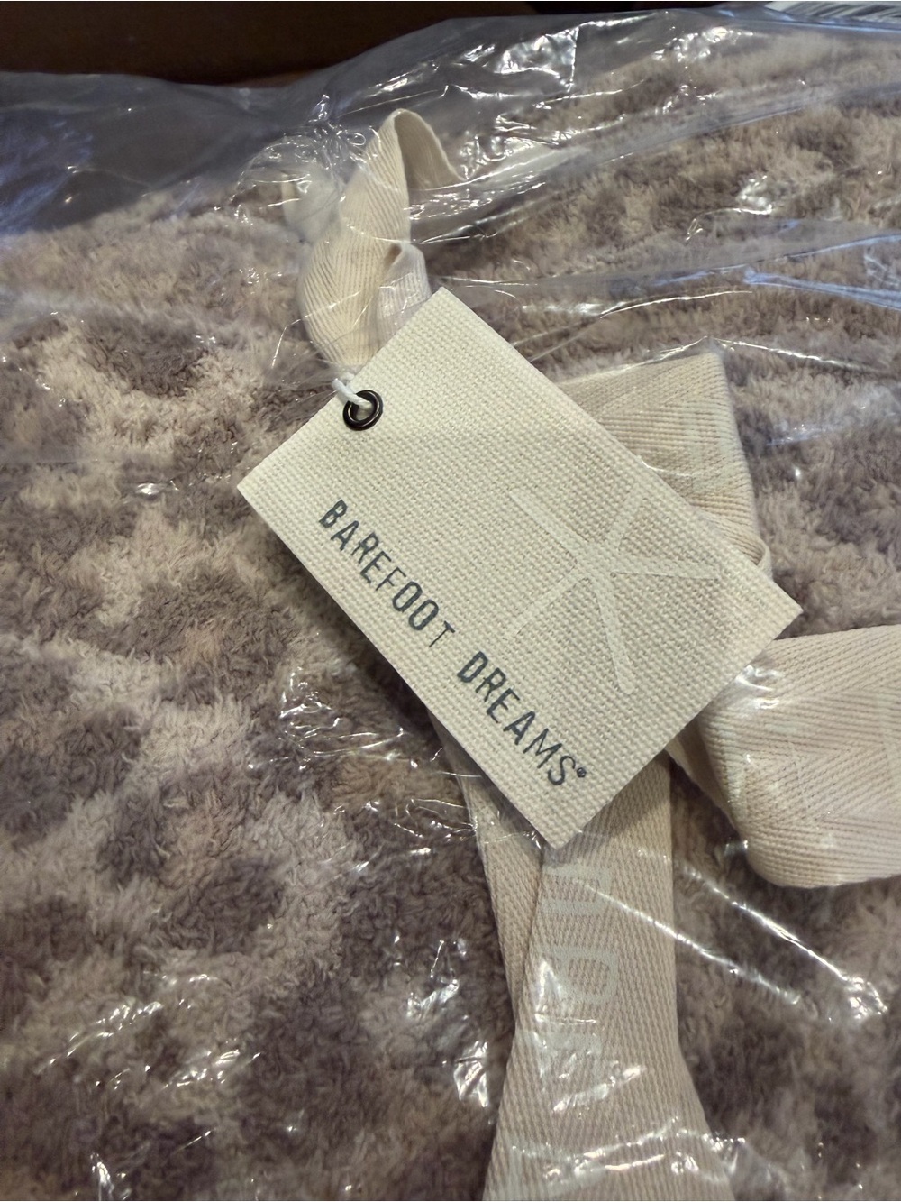 Barefoot Dreams CozyChic blanket